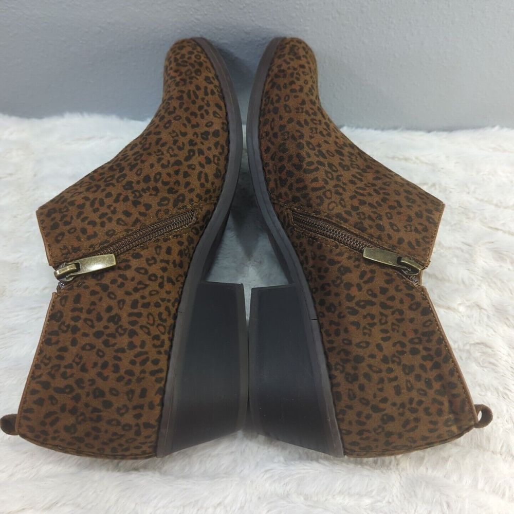 Eva & Zoe Women's Cheetah Print Faux-Suede Ankle Boots Size 11 - Picture 6 of 10